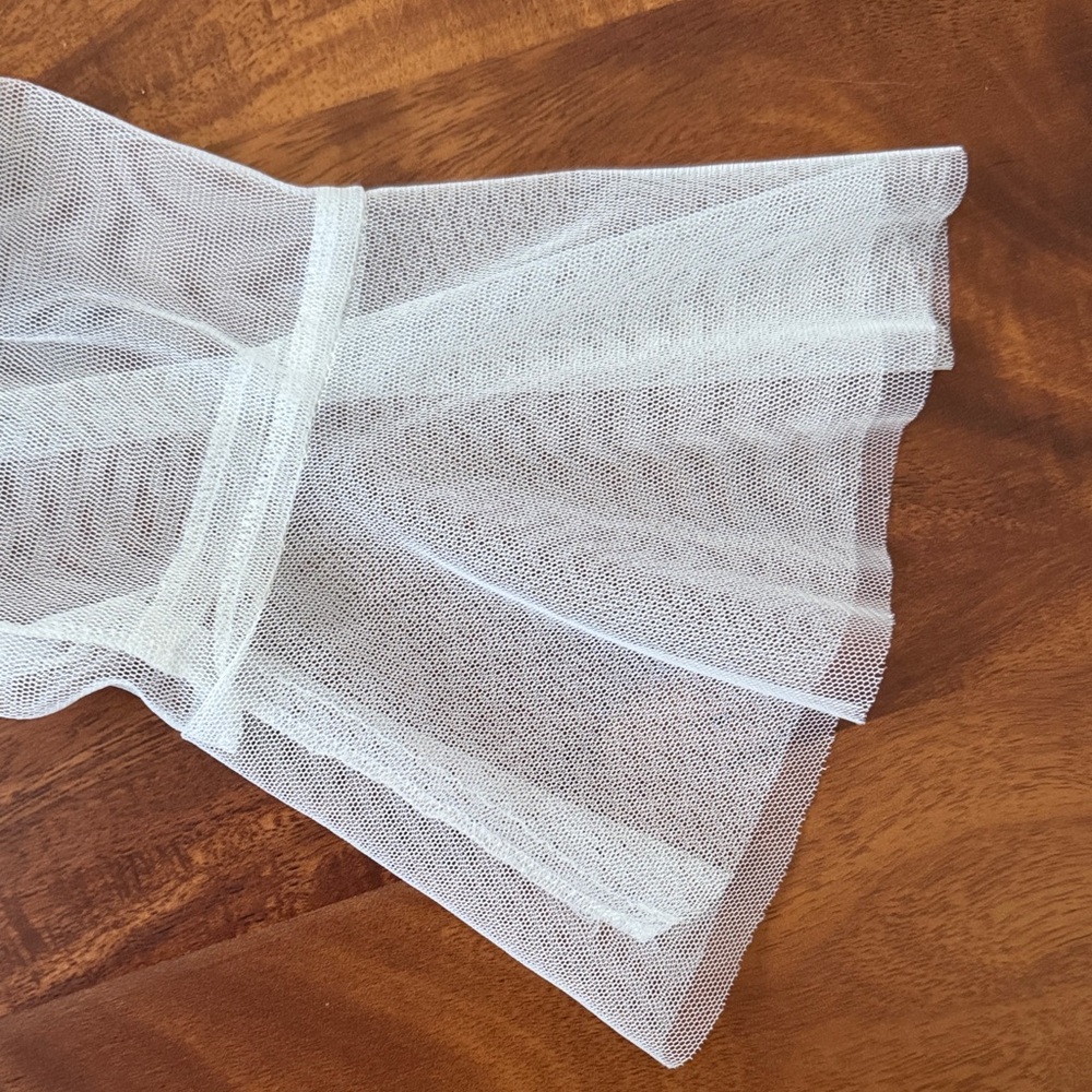 Vintage White Bridal Sheer Lace-Trim Robe Chemise with Blue Satin Tie - Fits S-L - Picture 5 of 5